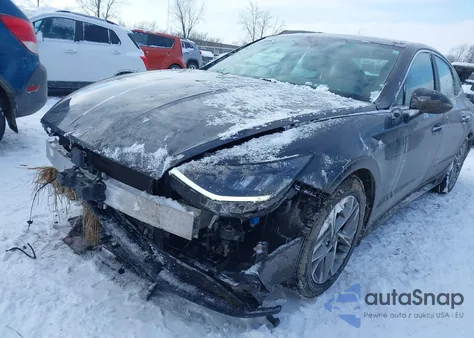 2021 Hyundai Sonata Sel z USA, uszkodzony, nr VIN 5NPEF4JA9MH095007